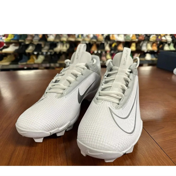 Nike Vapor Edge Shark 2 Football Cleats White Grey DH5088-100 Men's 14 Fastflex - Picture 1 of 2